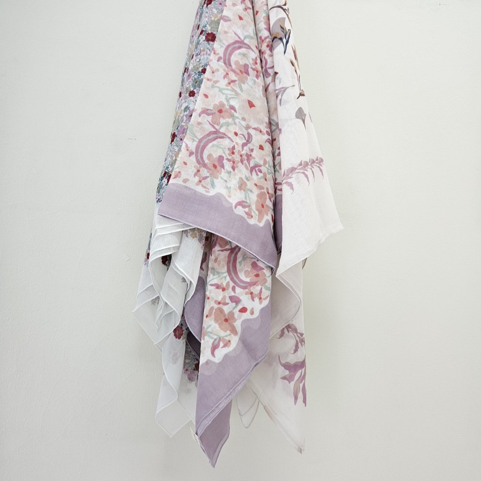 Penawaran Terbatas Luminous Beauty Veils - Hijab Segi Empat Shawlpublika/Hijab Segi Empat Motif