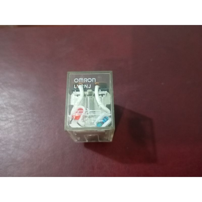 RELAY OMRON 24 VOLT 8 PIN KAKI LY2NJ