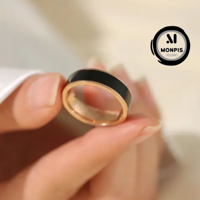 Cincin titanium Cincin gold dan hitam Cincin kombinasi Cincin gold Cincin hitam Cincin pria Cincin w