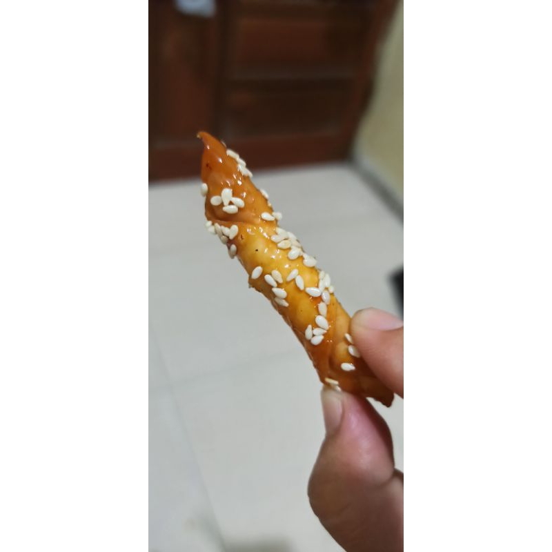 

Kacang Sembunyi/Umpet Wijen