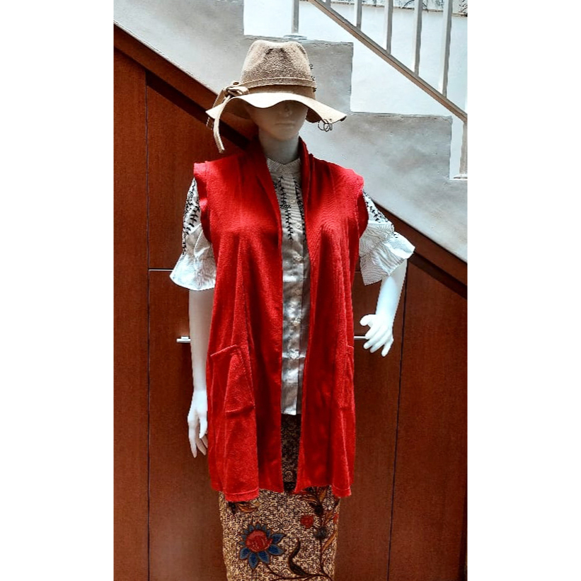 GRAPHIS ORIGINAL. OUTER WANITA WITH TAG