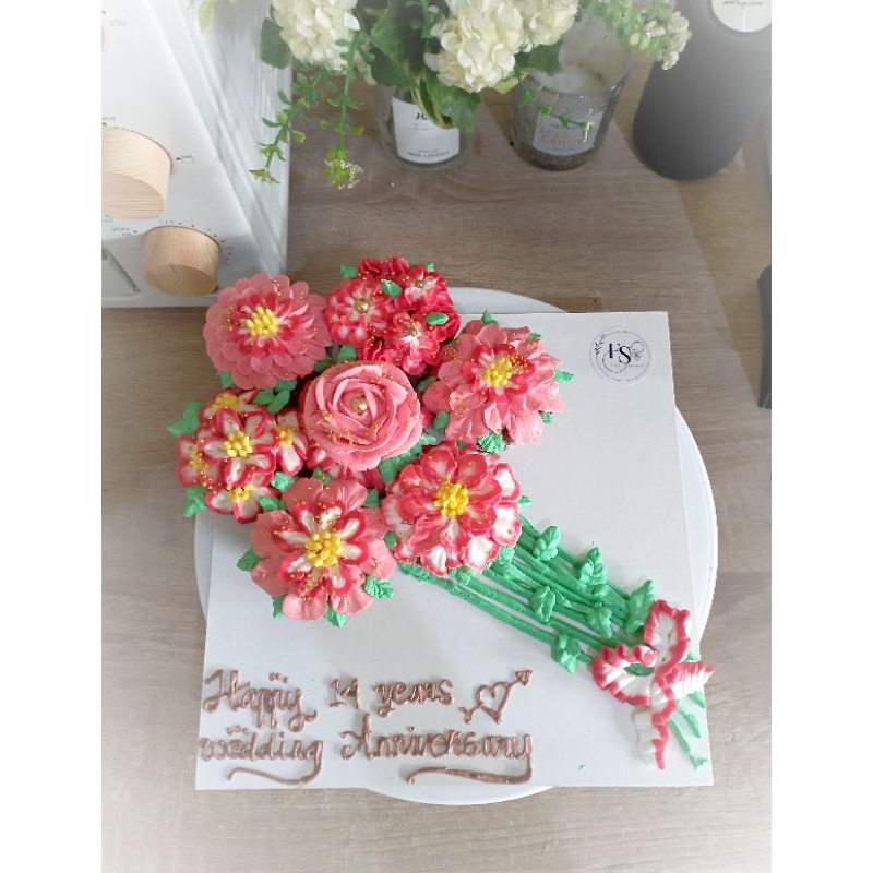 

cupcake bouquet custom buket kue ulang tahun pernikahan BACA DESKRIPSI