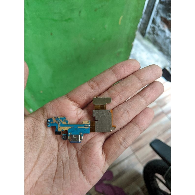 flexibel konektor charger LG G8X Ori Copotan minus