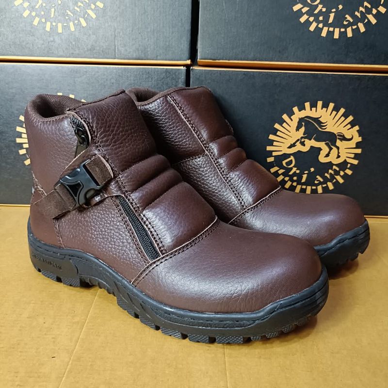 SEPATU SAFETY RESLETING UJUNG BESI KULIT ASLI SEPATU PROYEK BAHAN 100% KULIT ASLI