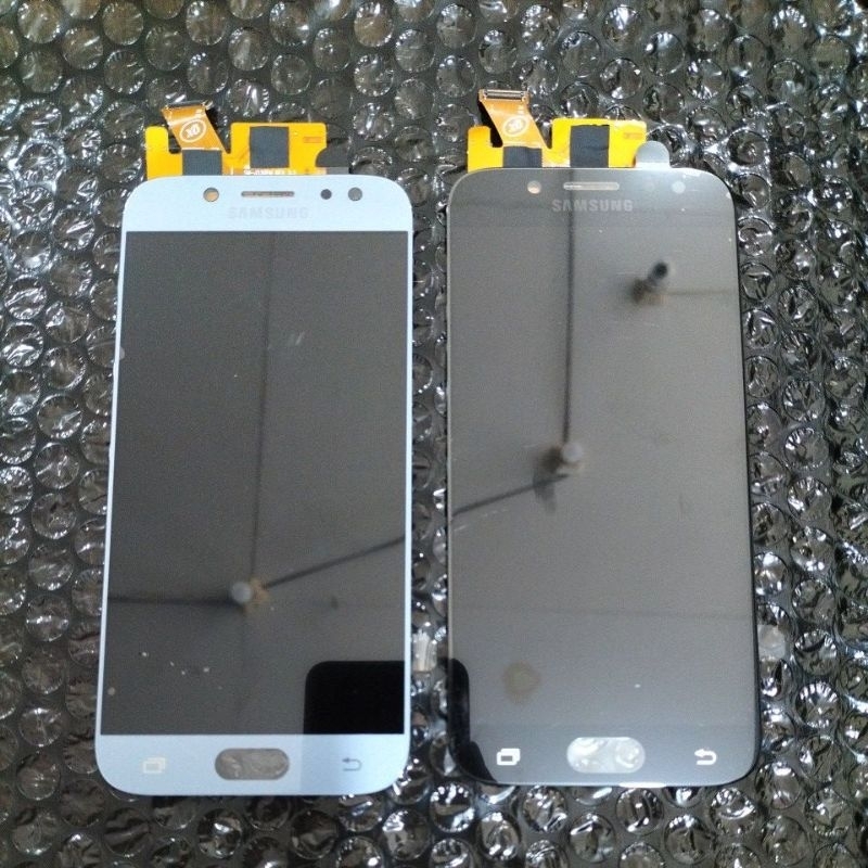 Lcd touchscreen Samsung J5Pro J530 lcd fullset