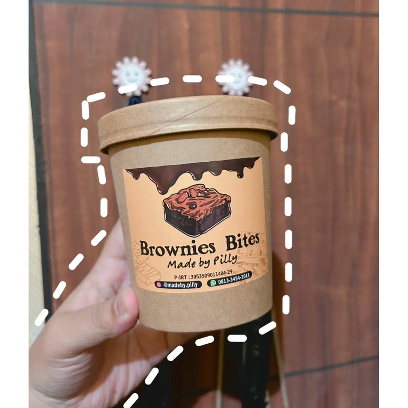 

BROWNIES BITES MADE BY PILLY