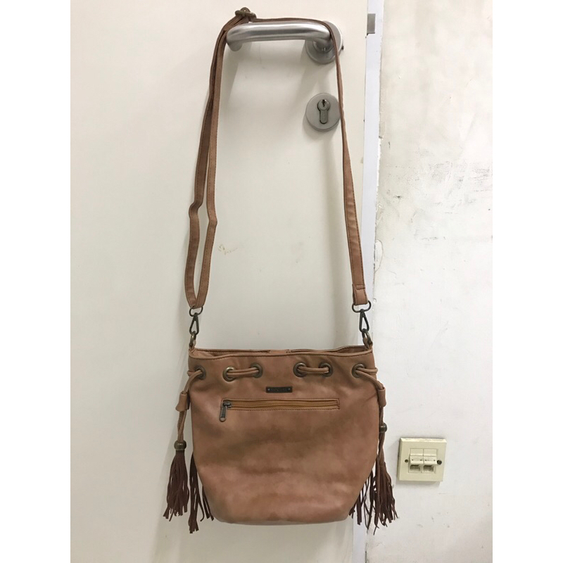 "PRELOVE" Tas Selempang Kulit Coklat Sling Bag Ripcurl Original