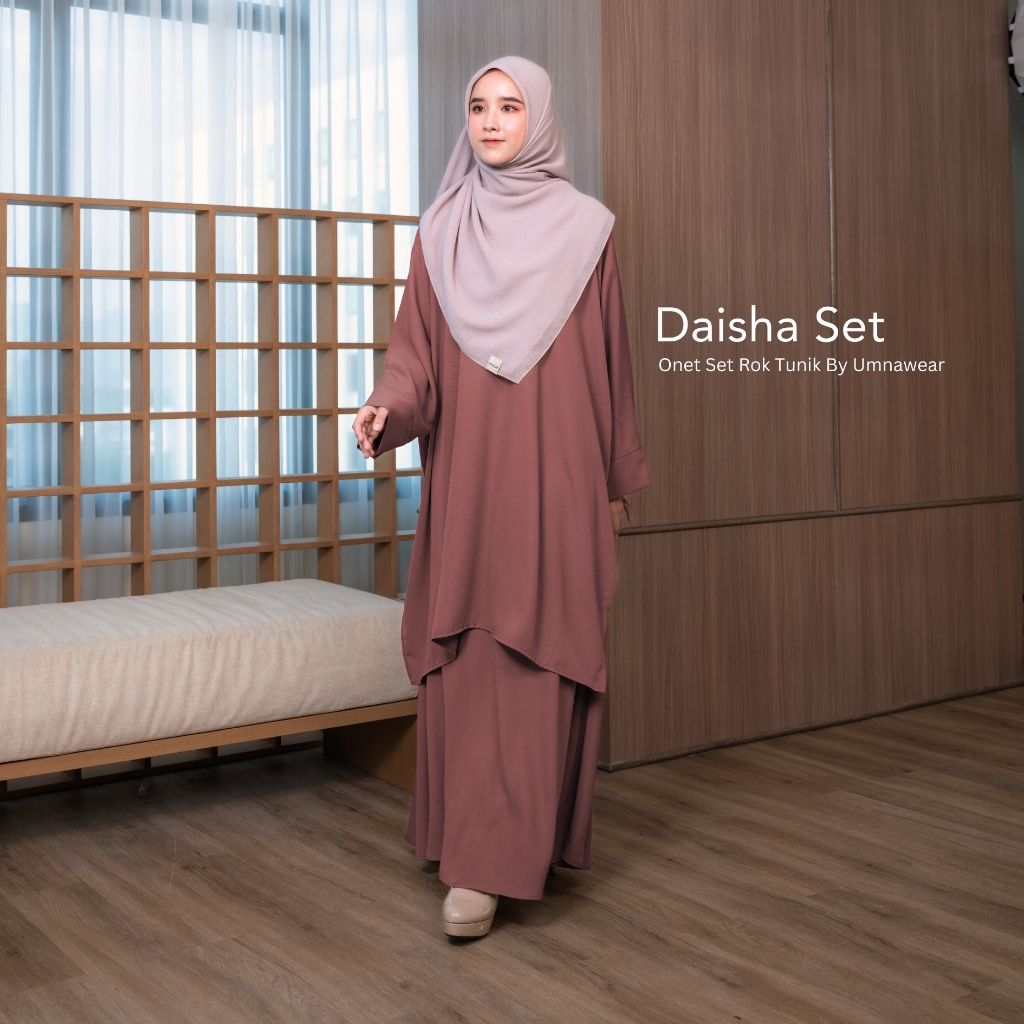 Daisha Set Tunik Melayu Muslimah ( Set Tunik dan Rok ) by Umnawear