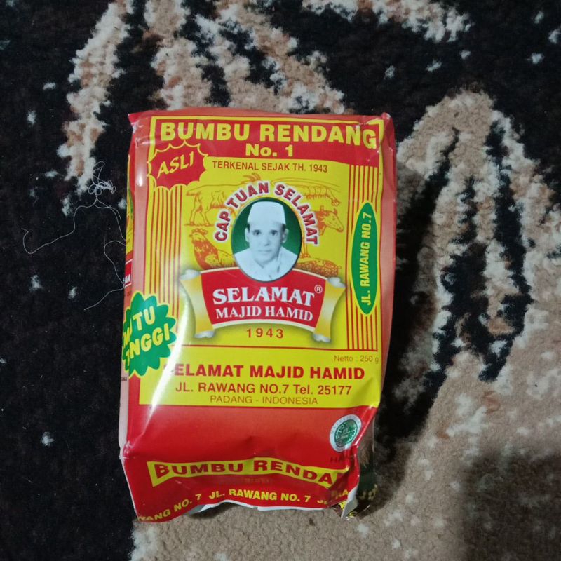 

Bumbu rendang khas padang cap tuan selamat 250 g