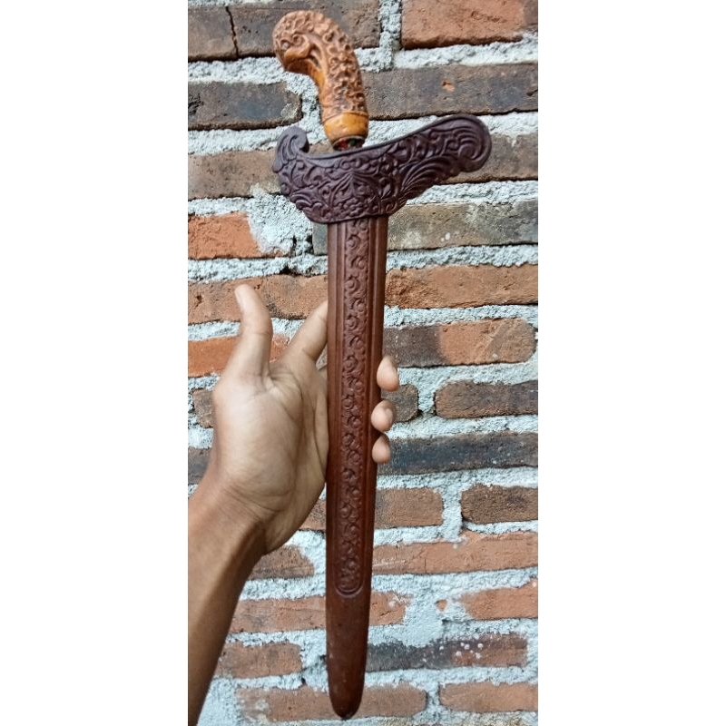 Warangka Ukiran Kraton Madura
