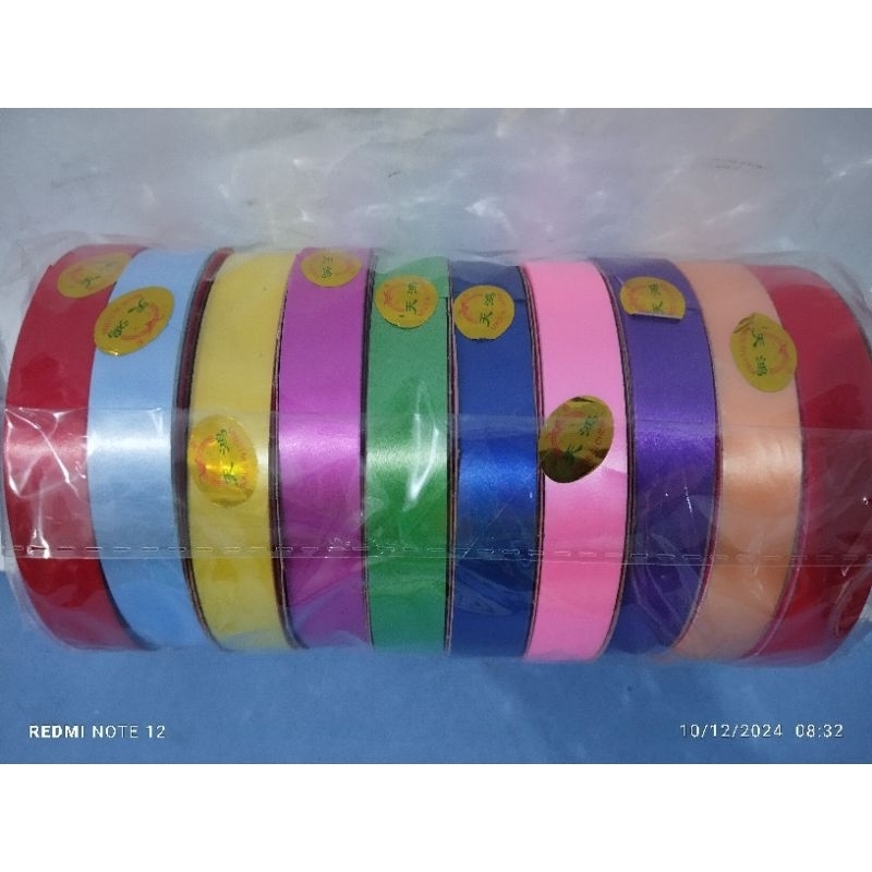 

Pita kado kertas/Pita Jepang Polos ( 10pc/ 10rol )ukuran