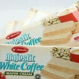 

TERMURAH WAFER MAJESTIC/FORTIUS WHITE COFFE 70 GRAM X 4 PICIS