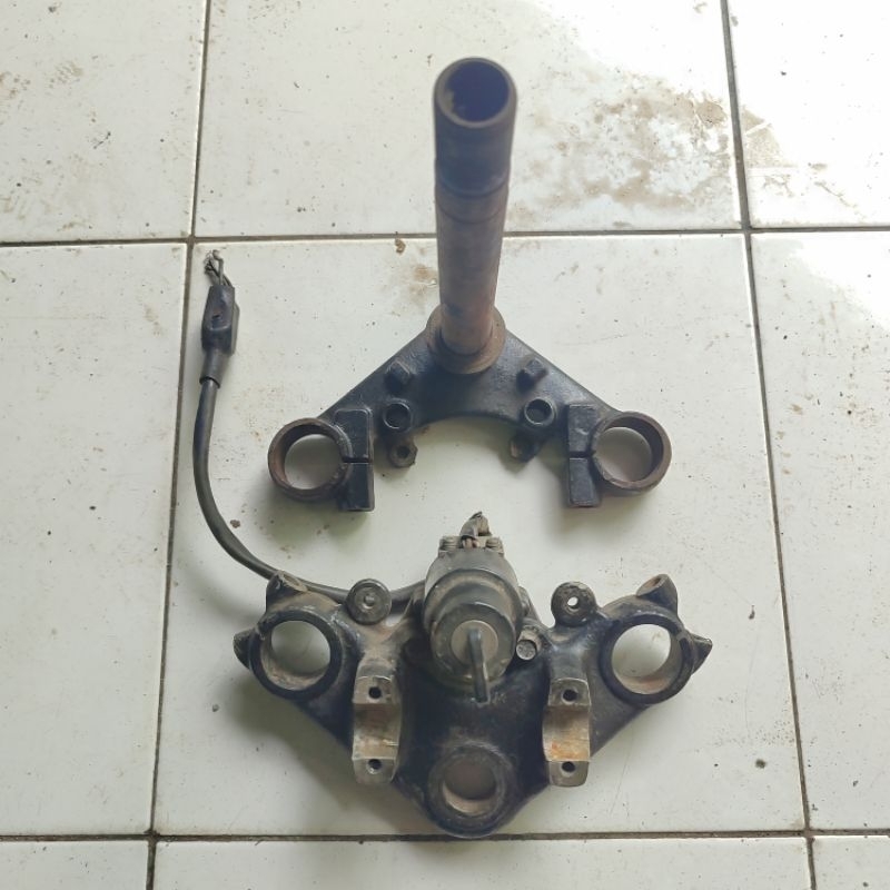 segitiga atas bawah honda gl pro original copotan