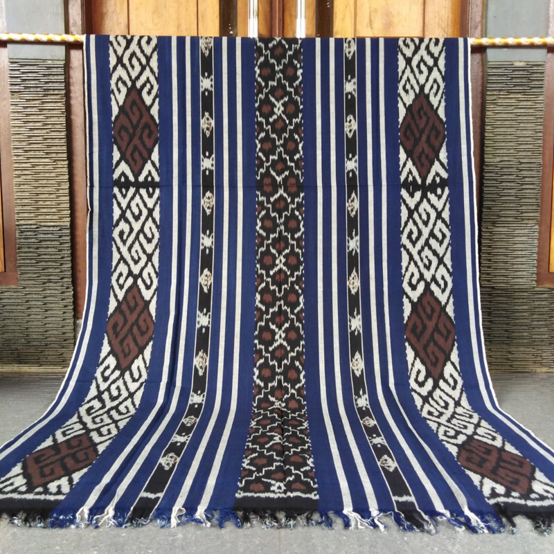 Kain Tenun Ikat Etnik Warna Biru Navy Tenun Troso Jepara
