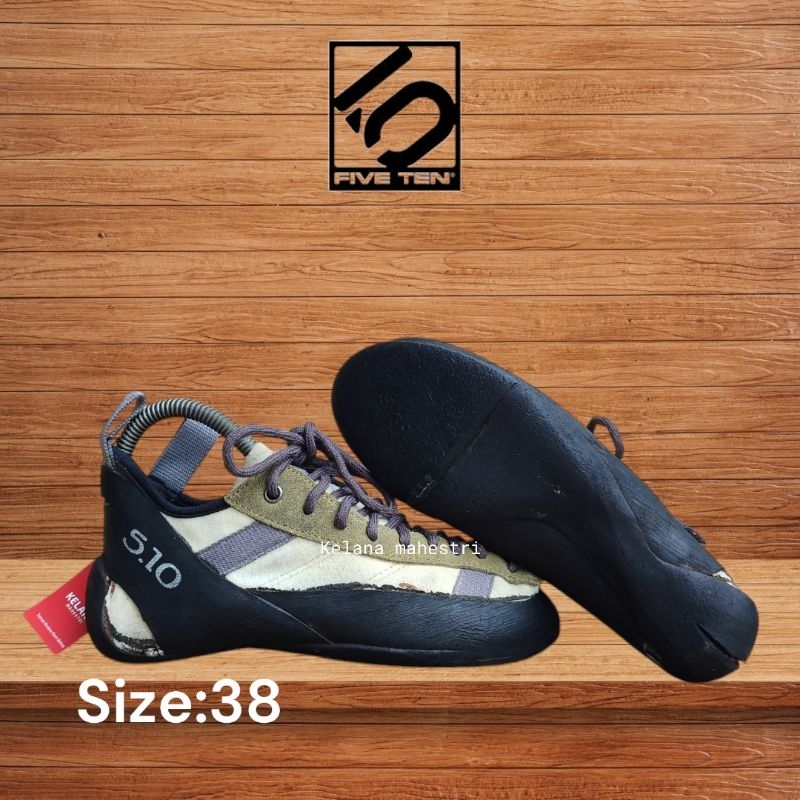 five ten climbing shoes size 38  sepatu panjat tebing
