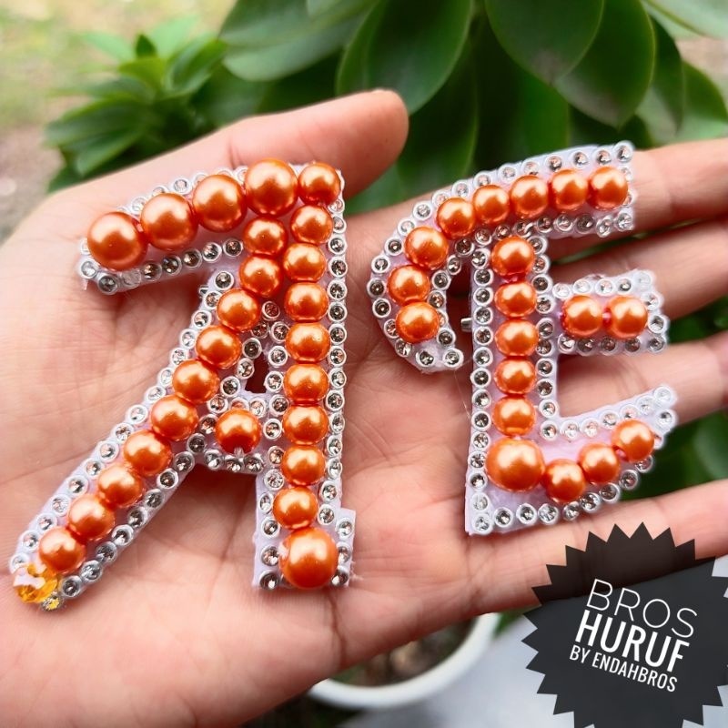 Bros Bahu Huruf Mutiara Warna oranye Bros Dada Huruf Premium Bros Huruf Murah handmade