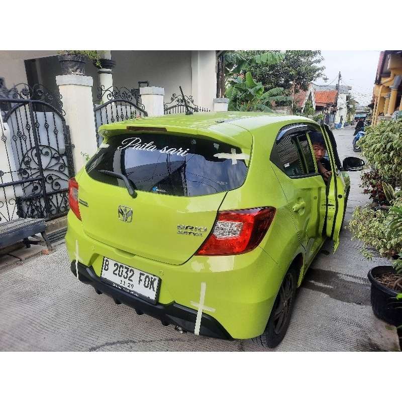 Spoiler Brio RS Bahan Plastik ABS dengan lampu LED