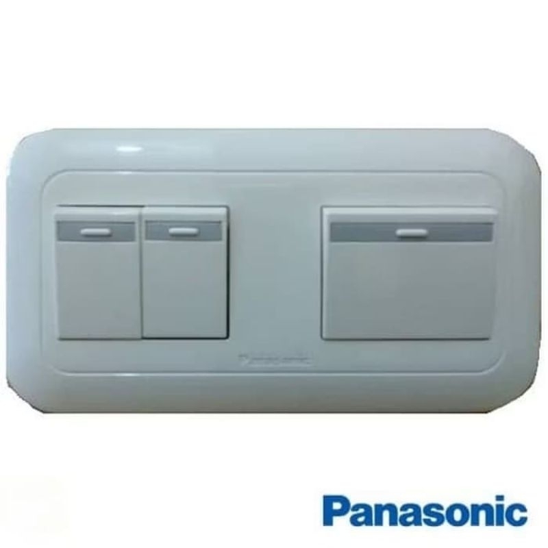 SAKLAR PANASONIC 3 GANG WEJ5541 WIDE SERIES