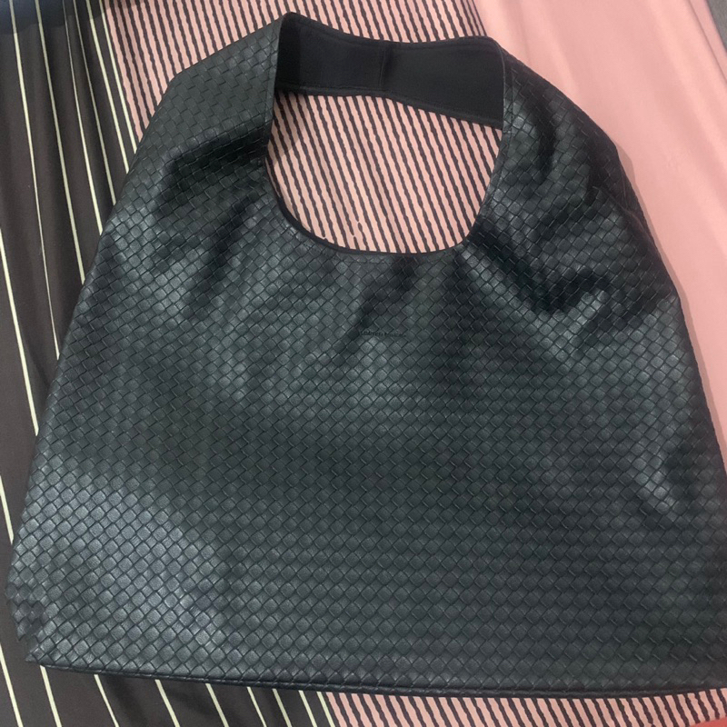 PRELOVED Limited Studio Cloud Bag Jumbo Tartan Black