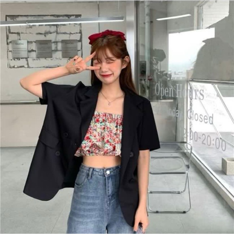 Blazer Hitam Wanita Lengan Pendek
