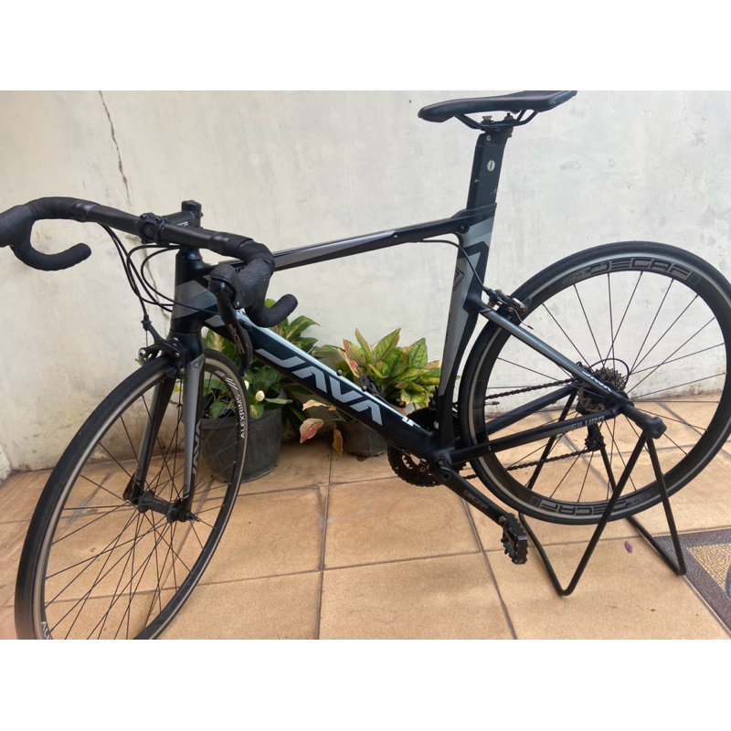 Java roadbike siluro 2 (sepeda balap)