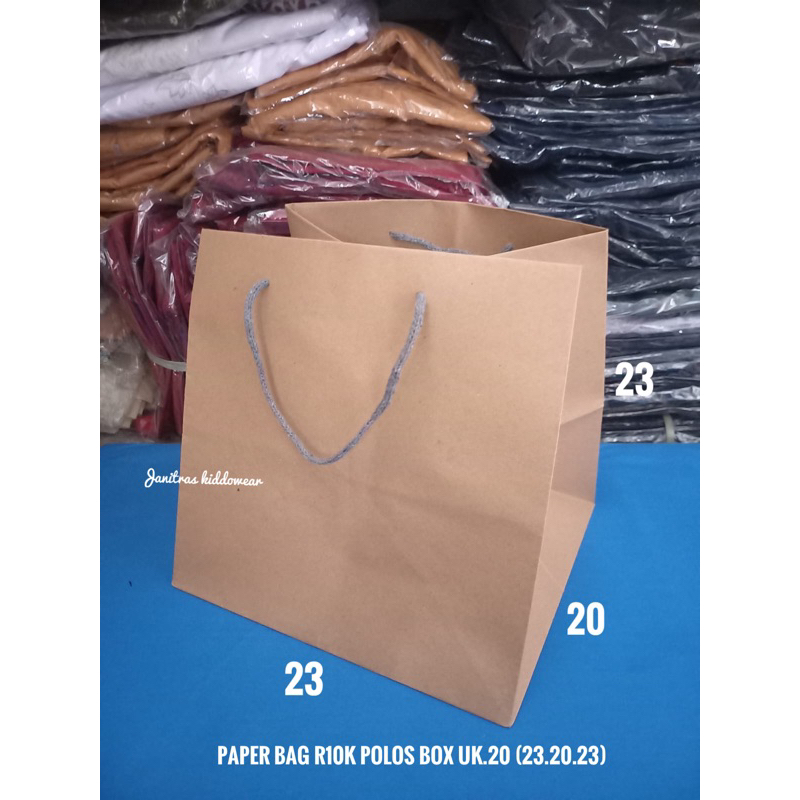 

Paper bag R10k polos box uk.20 (23.20.23)
