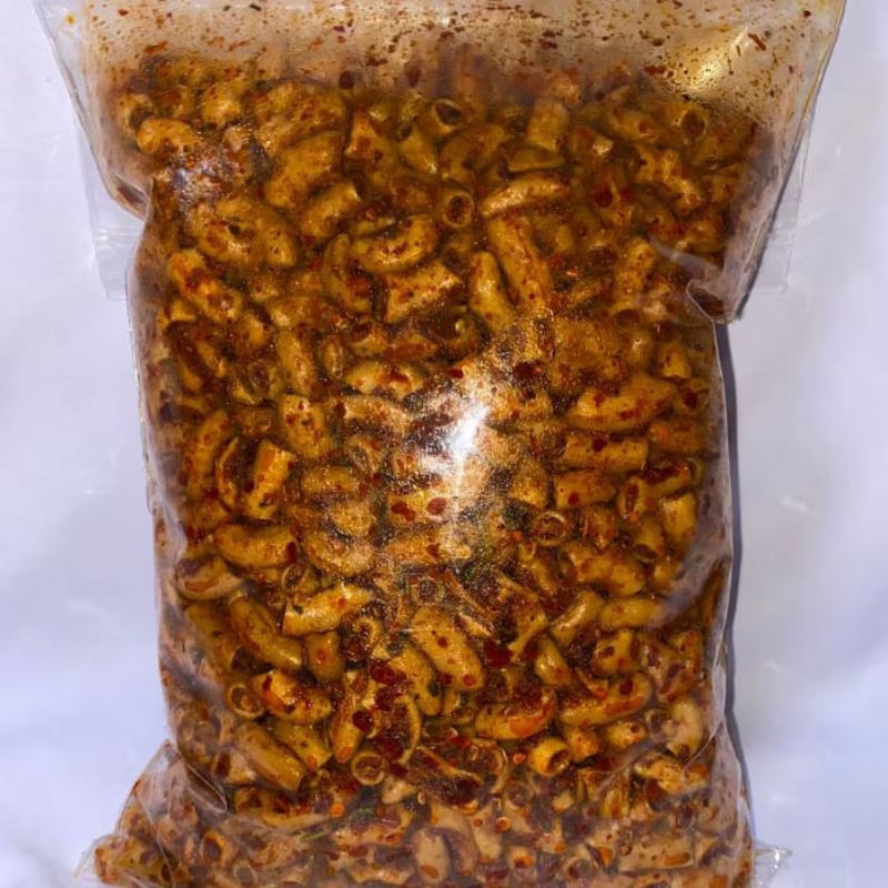 

makroni bantet exstra pedas daun jerukk 1kg Cemilan kering