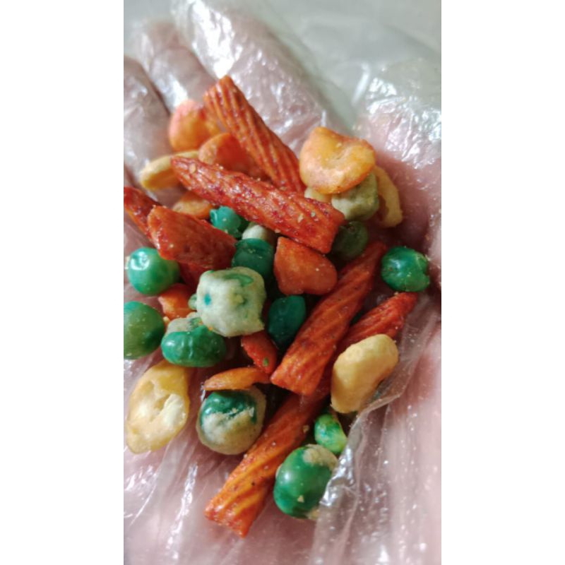 

Kacang Mix