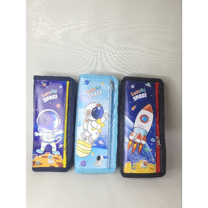 

MURAH!! TEMPAT PENCIL KAIN 2 RESLETING PENCIL CASE KARAKTER OVAL