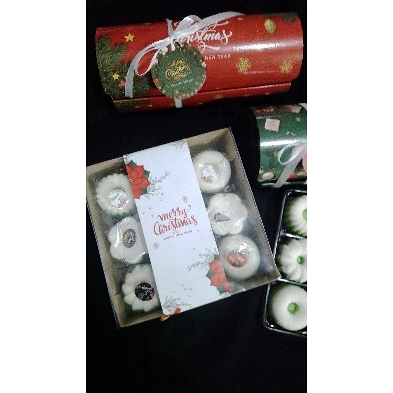 

HAMPERS NATAL PUTU AYU