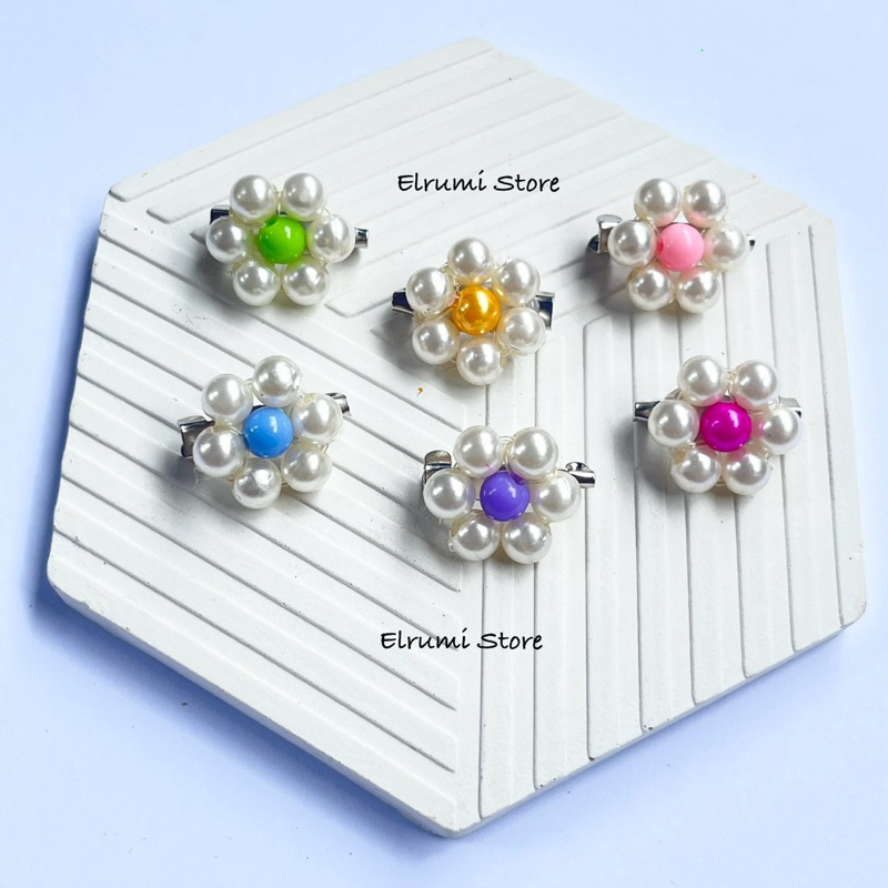 Bros dagu bunga / Peniti bros pin dagu / Bros hijab / Bros bunga / Pin dagu