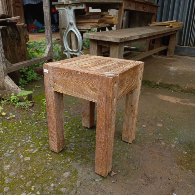 Kursi jati lawas stool kayu jati lawas rustic 30x30x45cm