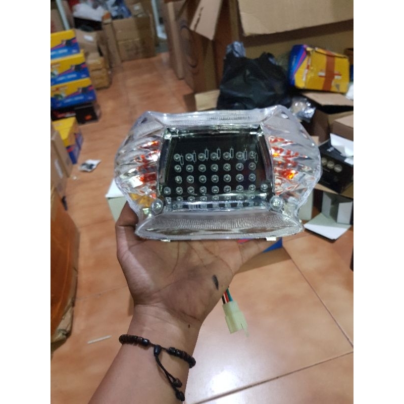 stoplamp lampu belakang variasi yamaha mio sporty dan mio smile LED