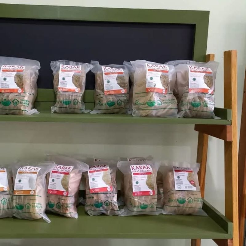 

Karak Beras Organik Pedas 250 Gram Kerupuk Karak Organik Non MSG