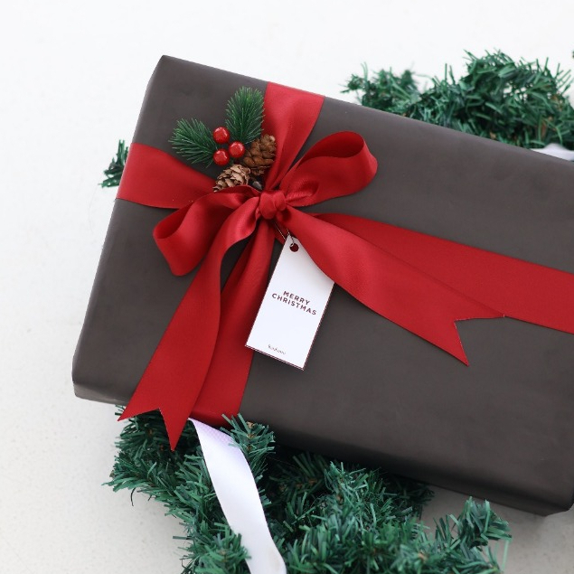 

Christmas Gift Wrap KinKami (Add on)