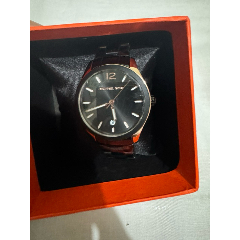 MK jam tangan wanita black gold