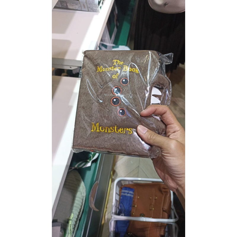 

[READY STOCK] Merch Miniso Harry Potter Notebook Monster, Notebook Envelope Amplop, Notebook Golden Snitch, Notebook Hogwarts Coklat, Notebook Hedwig
