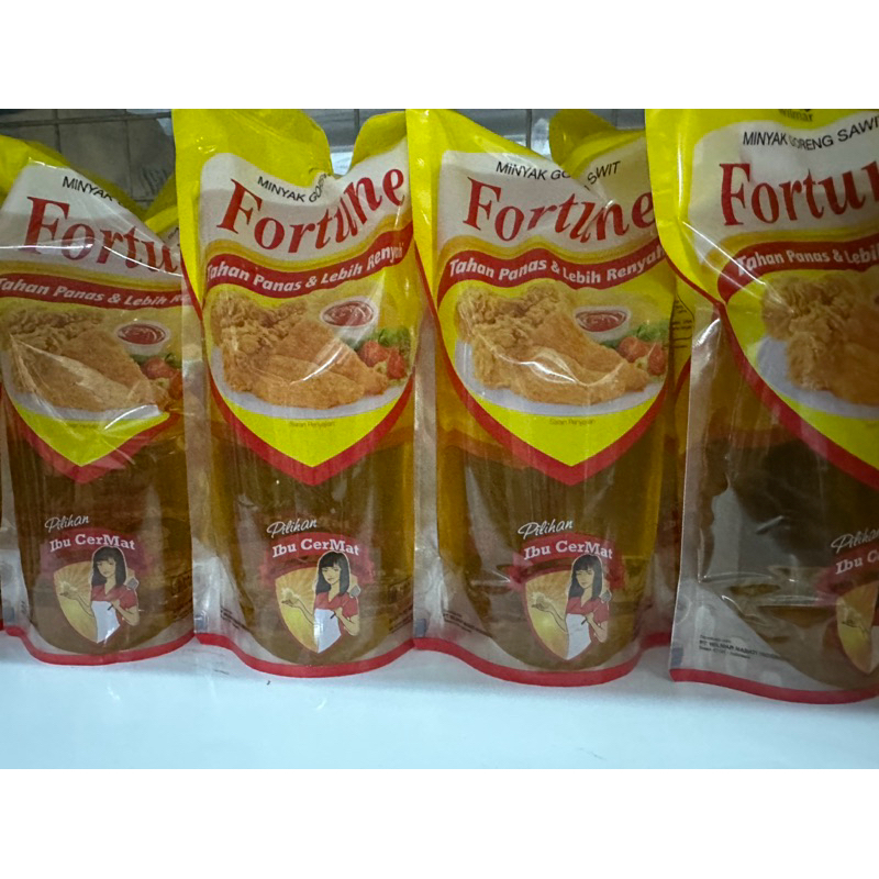 

MINYAK FORTUNE REFIIL 1 liter x 6pouch