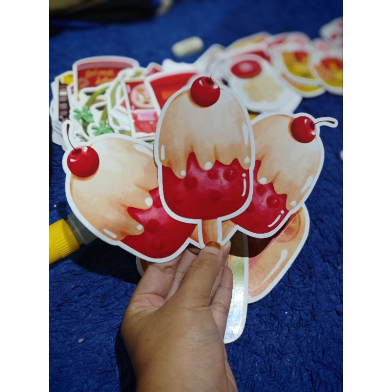 

AMPLOP LEBARAN ICE CREAM