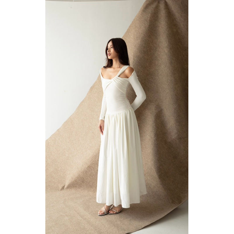 OZARI - Maralma longsleeve maxi dress | Dress wanita