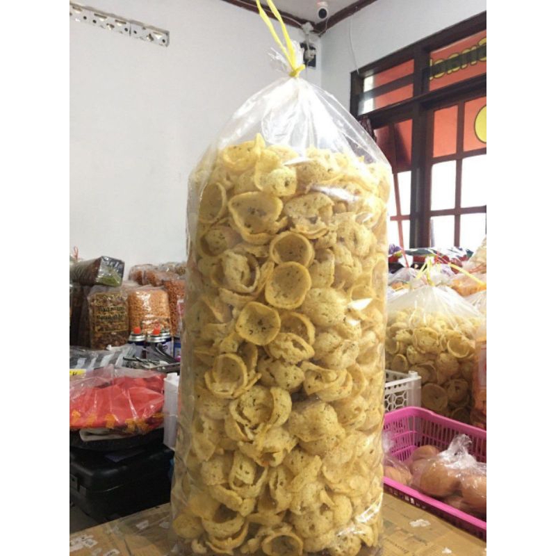 

KRIPIK BAKSO
