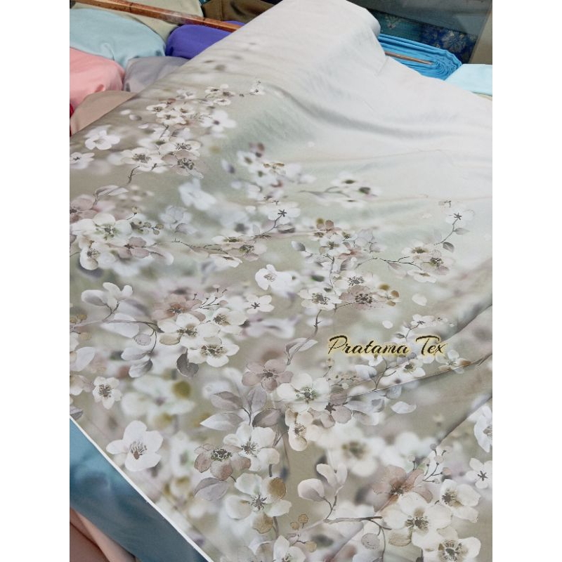 Kain Armani Silk Sutra. Kain Sutra Silk Motif Abstrak ( Per 1/2 Meter)