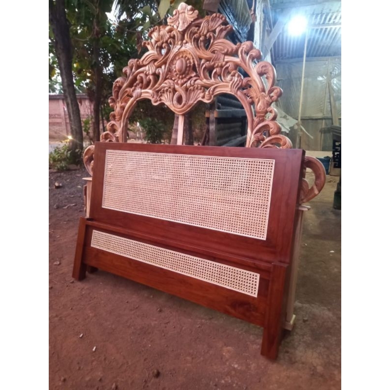 TEMPAT TIDUR MINIMALIS KAYU JATI / DIPAN MINIMALIS / DIPAN KAYU JATI / TEMPAT TIDUR MINIMALIS KAYU J
