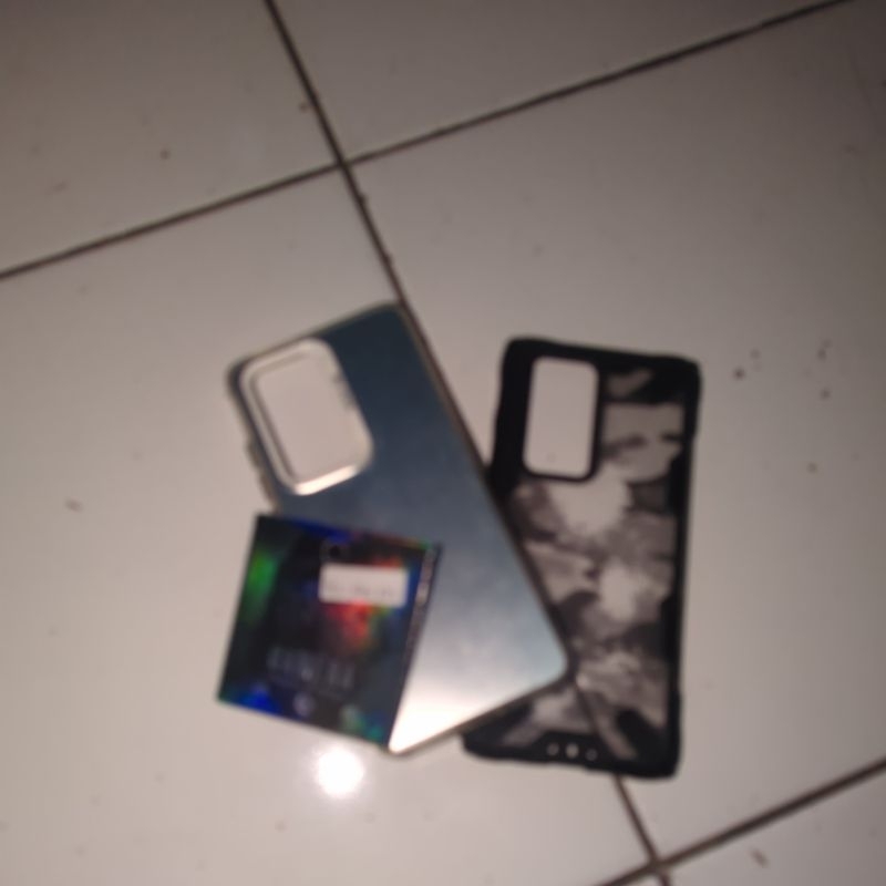 Case ringke huawei p40 pro bonus case yang lain + tg kamera p40 pro