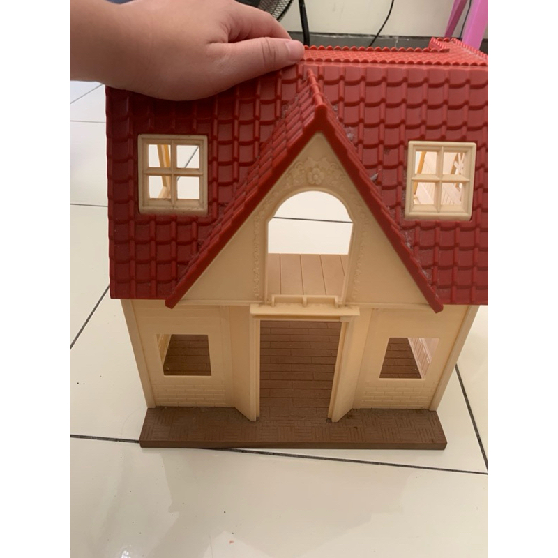SYLVANIAN HOUSE preloved