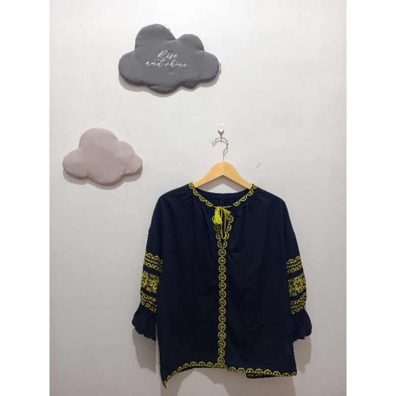 Bye Bye Lullaby - Atasan dan blouse cantik