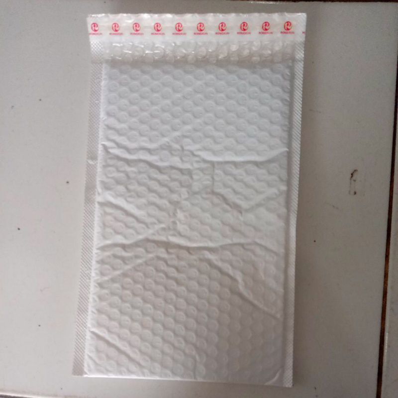 

MURAAAH BUBBLE MAILER AMPLOP PACKING 20X30