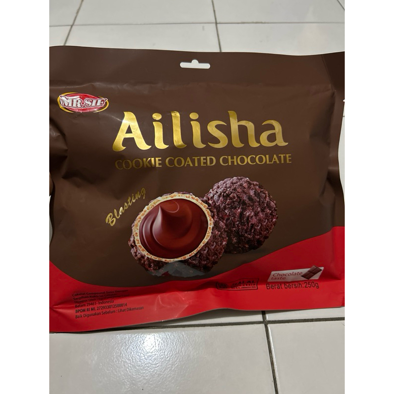 

coklat Alisha