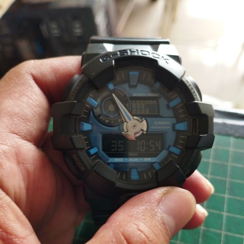 G-Shock GA-710