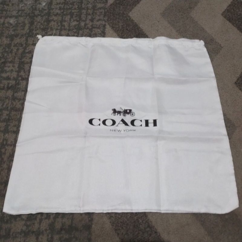 

DUSTBAG COACH